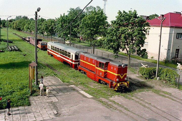 Nowy Dwr Gdanski Wsk., 18.07.04, poranny pocig nr 22 do Jantara, foto Pawe Pleniar